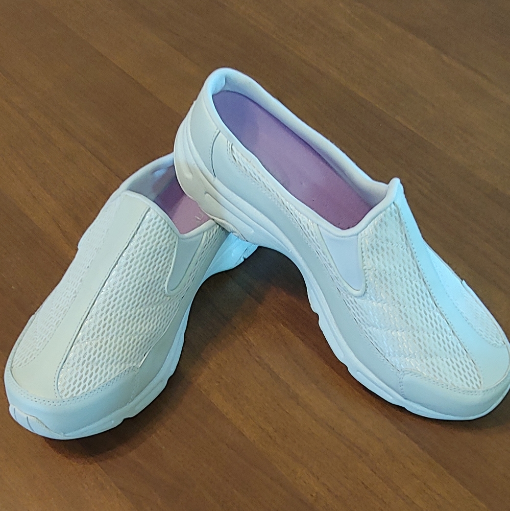 Easy Spirit Slip on Tennis Shoes